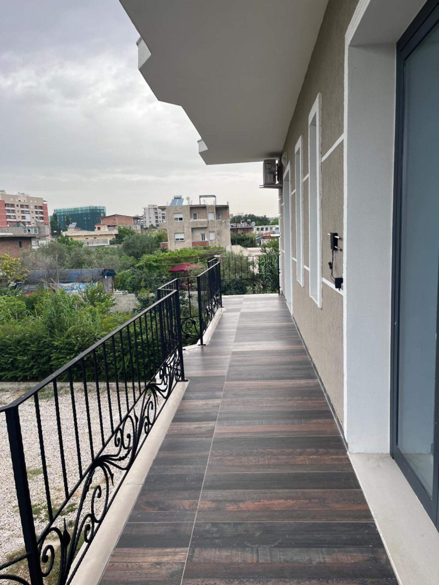 Villa Bailey Vlore Bagian luar foto