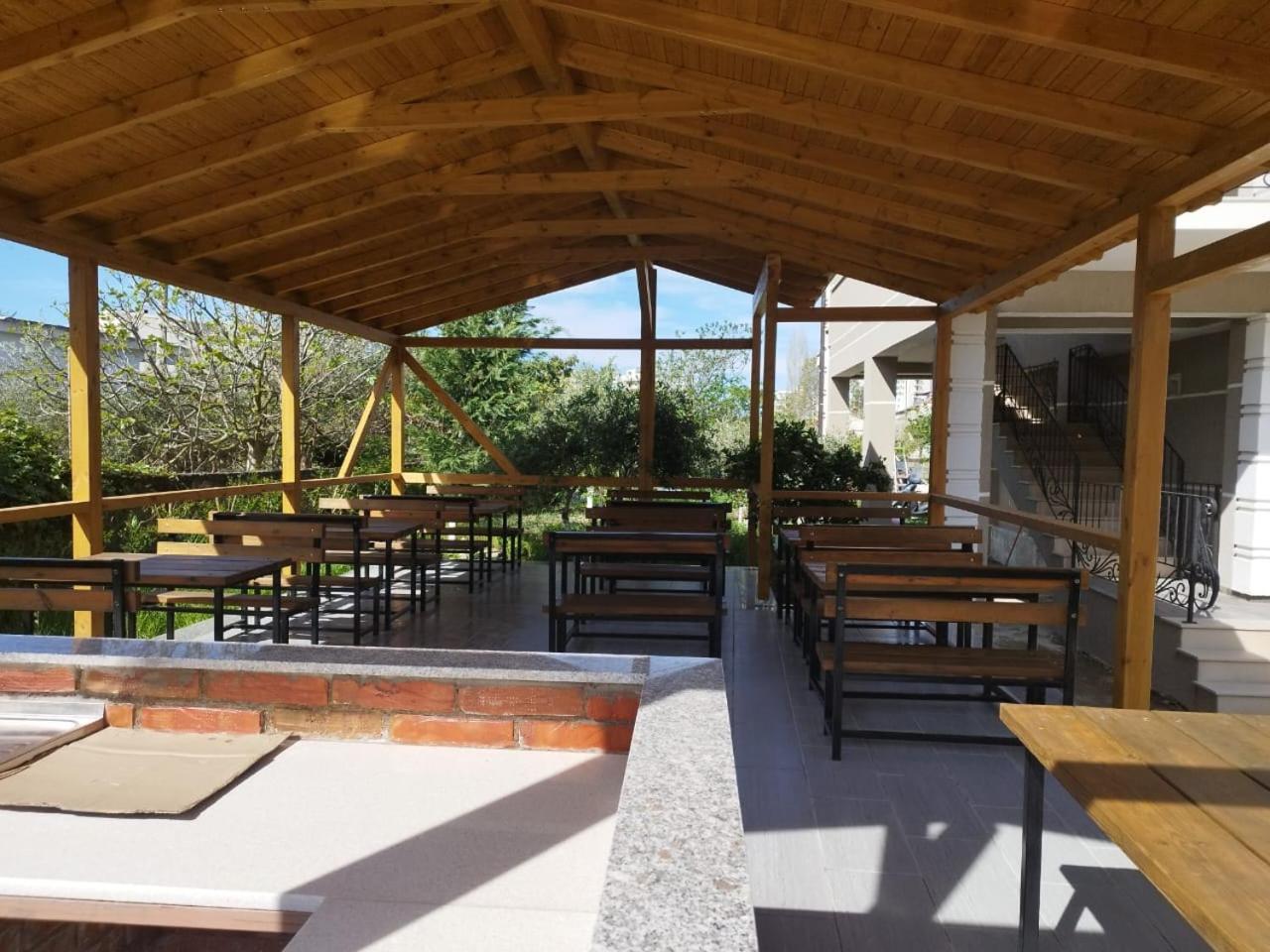 Villa Bailey Vlore Bagian luar foto